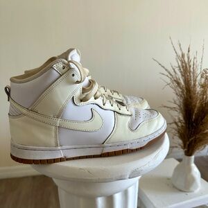 Nike Dunk High « SAIL GUM »